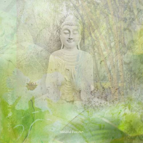 buddha mit grün 900x900