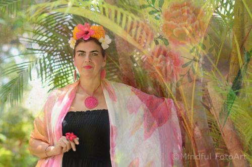 frida kahlo bali (01c)fotocollage mit malerei